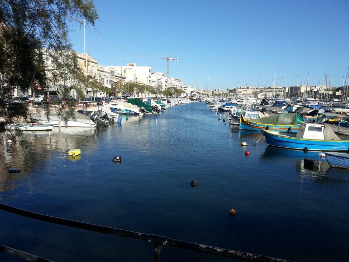 Seafront Apartment Between Valletta And Sliema Msida Εξωτερικό φωτογραφία