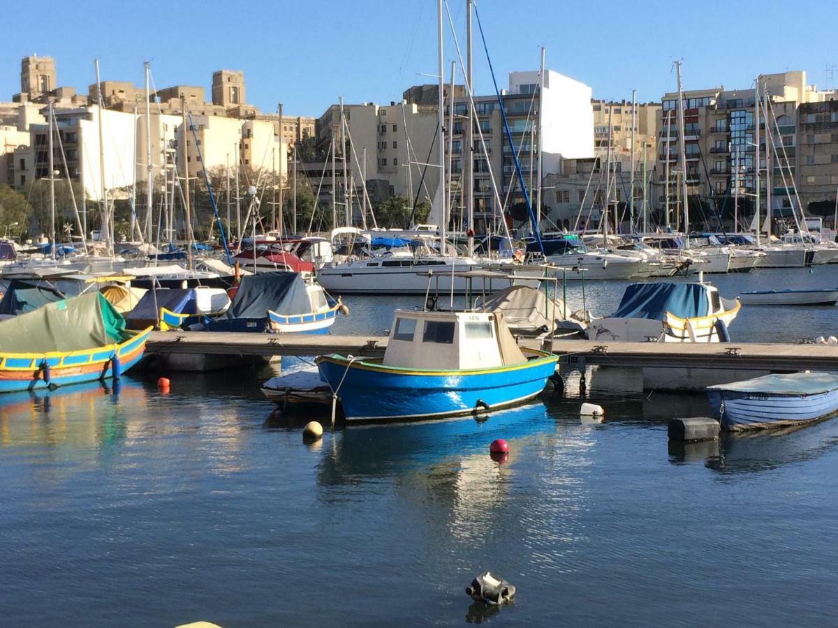 Seafront Apartment Between Valletta And Sliema Msida Εξωτερικό φωτογραφία