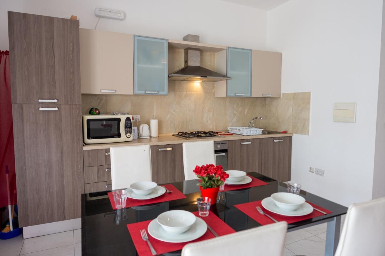Seafront Apartment Between Valletta And Sliema Msida Εξωτερικό φωτογραφία